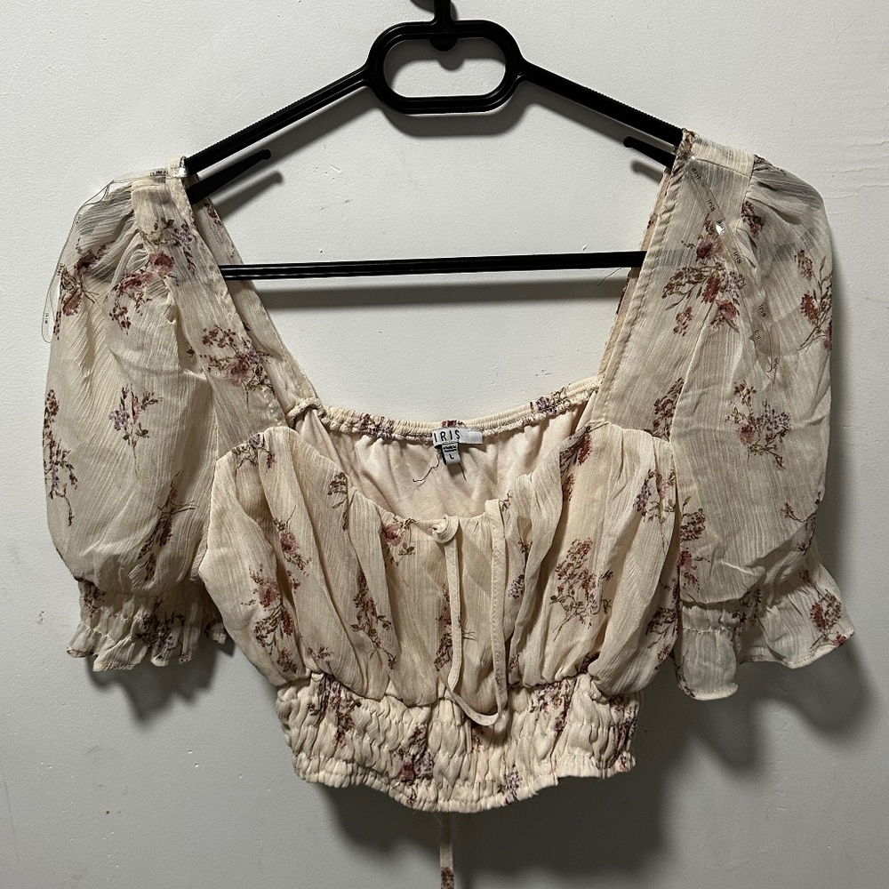 Blouse and matching Skirt
